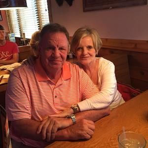 Meet your Posher, Gloria